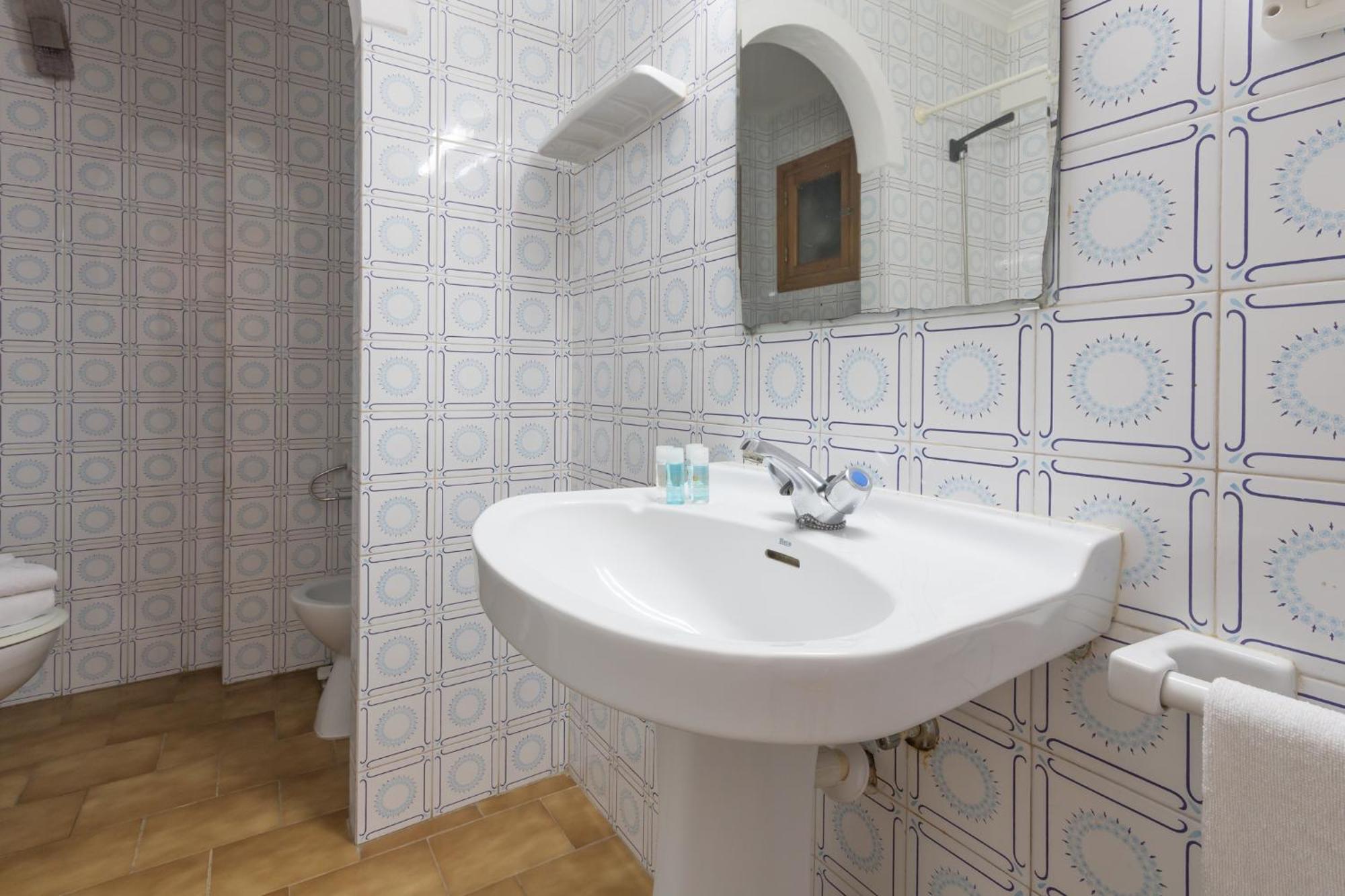 Sant Antoni de Portmany Apartamentos Orosol 2 By Typic Hotels חדר תמונה