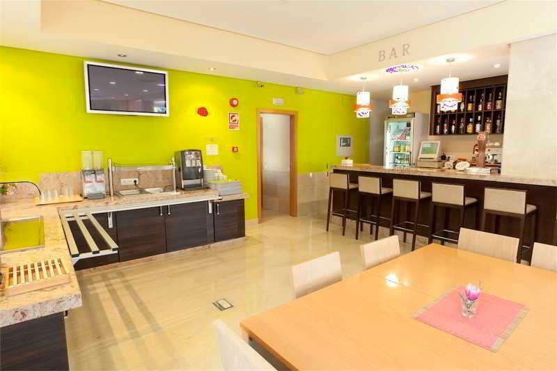 Sant Antoni de Portmany Apartamentos Orosol 2 By Typic Hotels מראה חיצוני תמונה