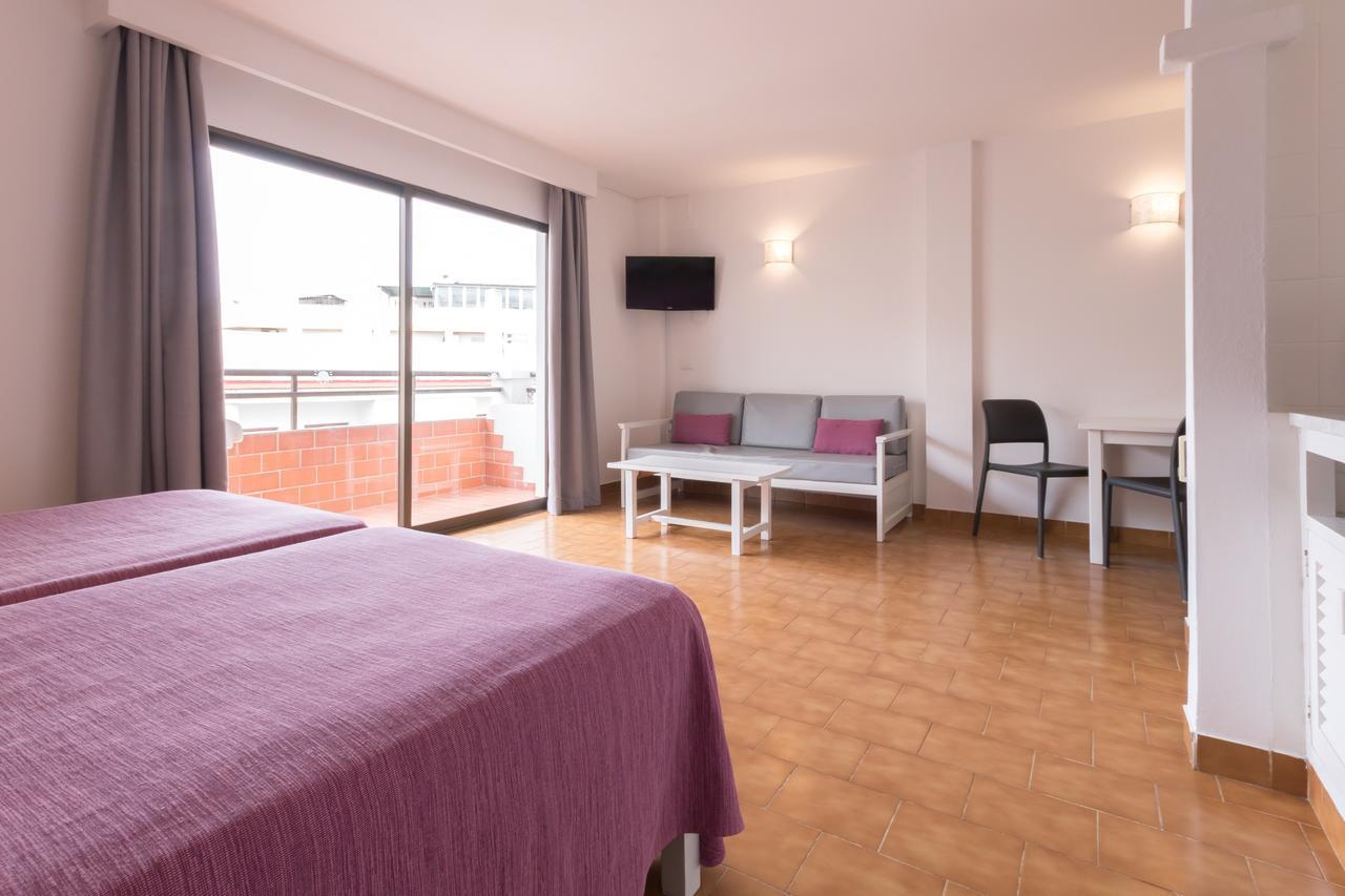 Sant Antoni de Portmany Apartamentos Orosol 2 By Typic Hotels מראה חיצוני תמונה