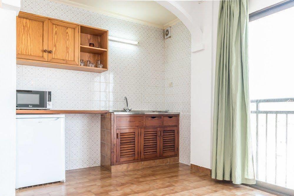 Sant Antoni de Portmany Apartamentos Orosol 2 By Typic Hotels מראה חיצוני תמונה