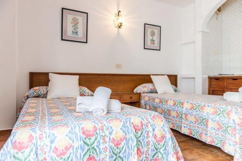 Sant Antoni de Portmany Apartamentos Orosol 2 By Typic Hotels מראה חיצוני תמונה