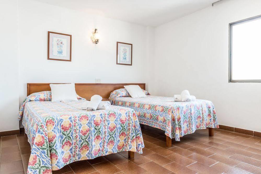 Sant Antoni de Portmany Apartamentos Orosol 2 By Typic Hotels מראה חיצוני תמונה