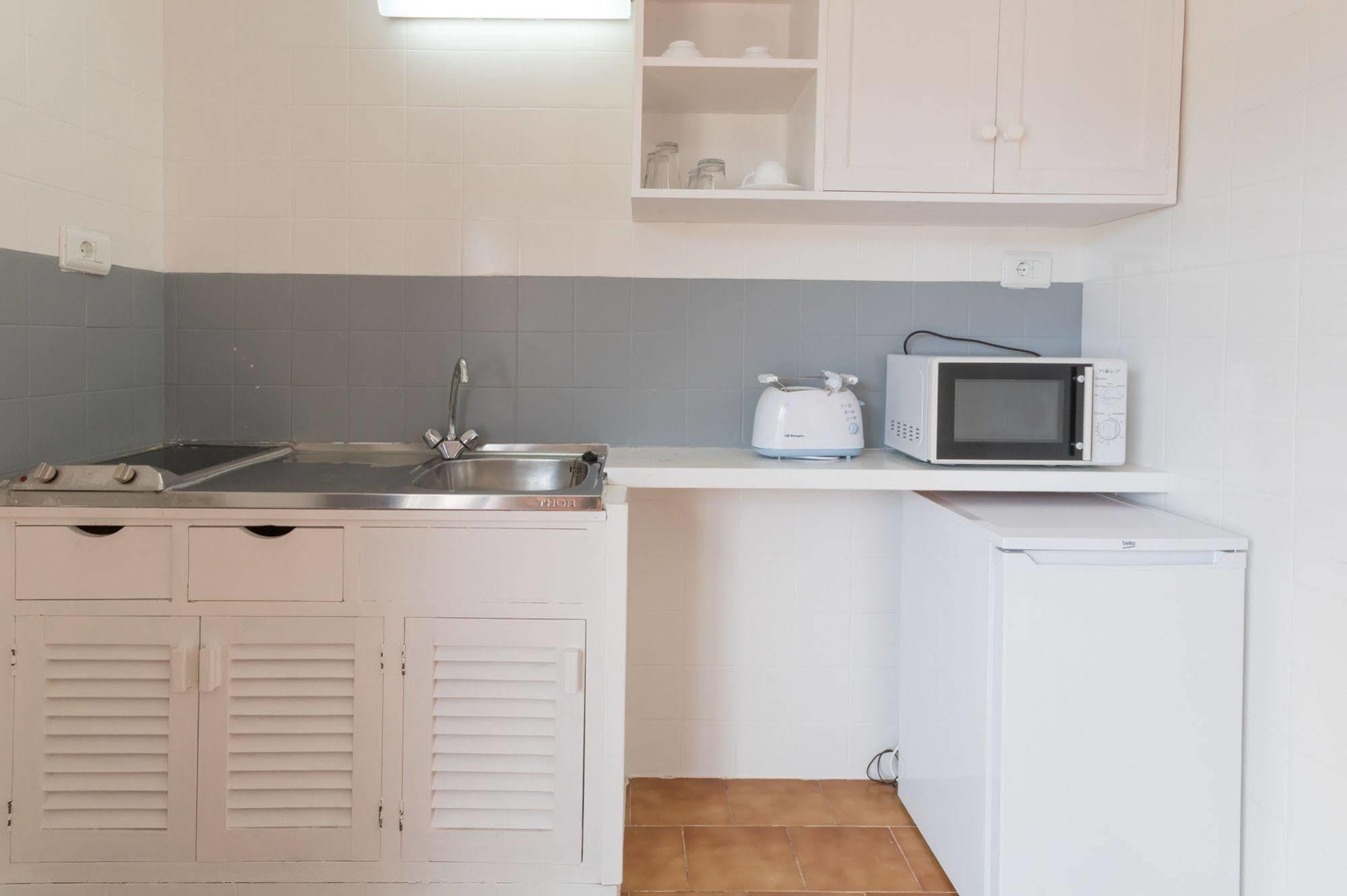 Sant Antoni de Portmany Apartamentos Orosol 2 By Typic Hotels מראה חיצוני תמונה